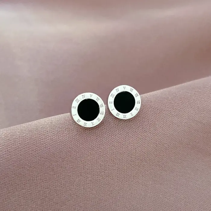 Σκουλαρίκια Κουμπωτά Circel - Μαύρο | Ασημί - Image 2