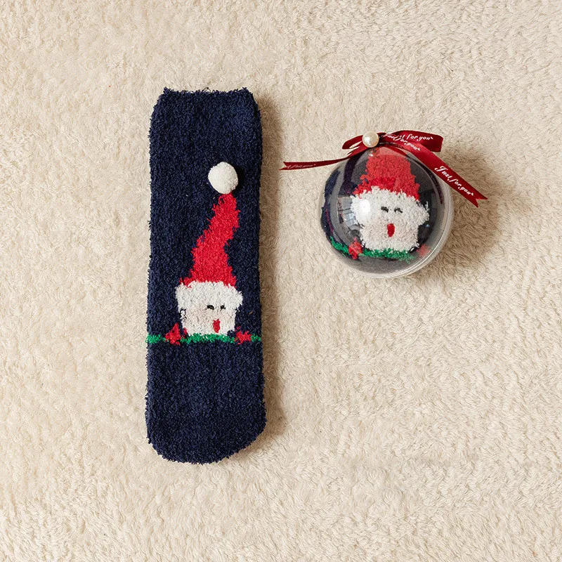Xristougenniatikes - kaltses-dwro-gunaika-kosmima-online-xmas-gift-xmas-socks (12) Christmas Socks Gift Ball - Santa Claus - Image 1