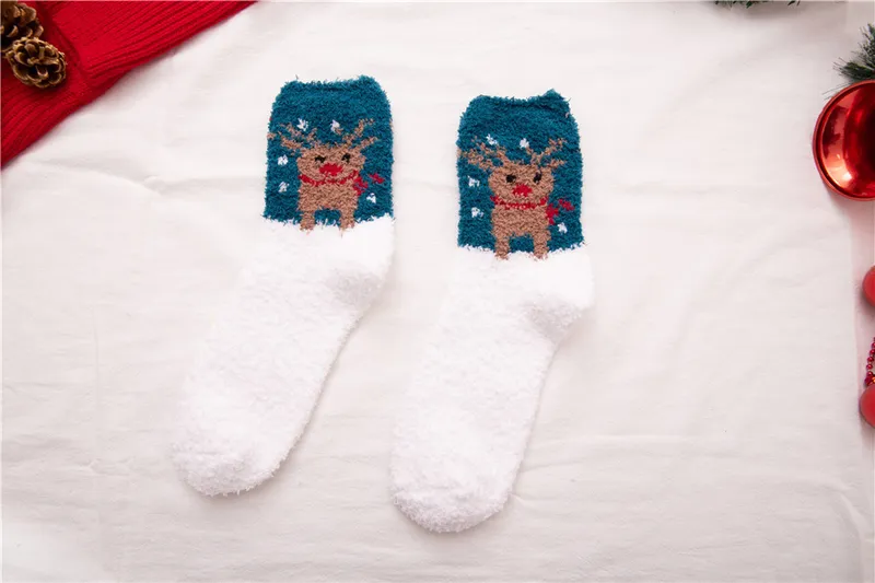 Xristougenniatikes - kaltses-dwro-gunaika-kosmima-online-xmas-gift-xmas-socks (5) Κάλτσες Χριστουγεννιάτικες Blue Elf - Image 1