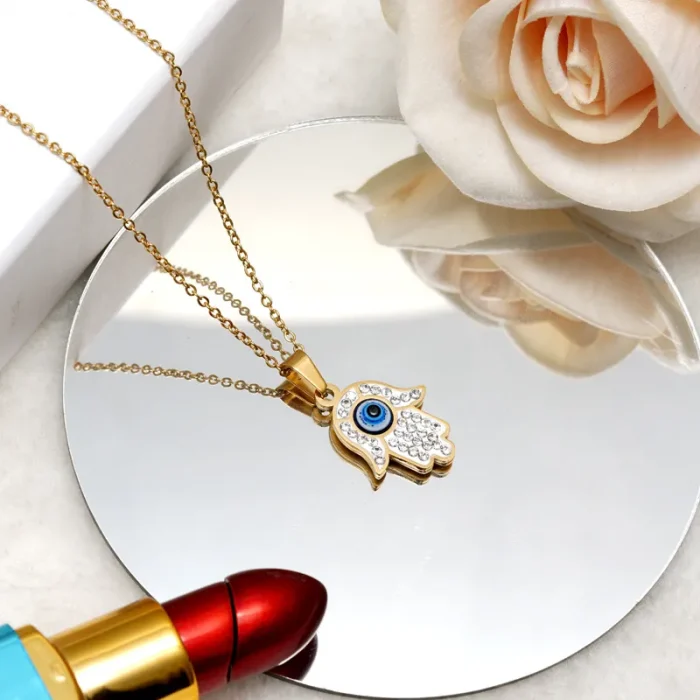 Κολιέ Hand with Eye με Στρας - Image 3