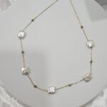 Κολιέ με Τετράγωνες Πέρλες - Χρυσό