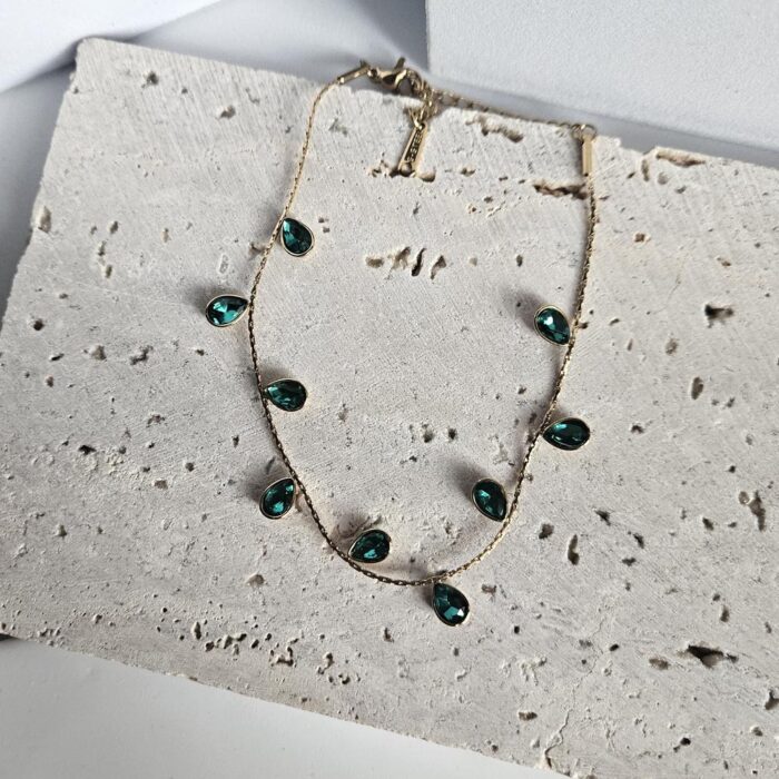 Βραχιόλι Ποδιού με Πράσινα Διαμαντάκια - Χρυσό - Image 2