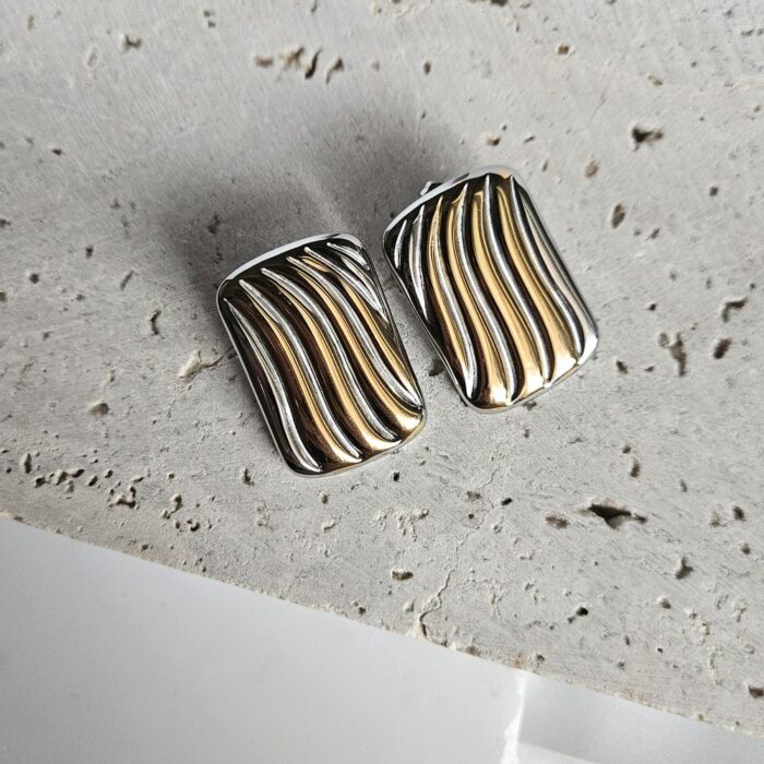 Σκουλαρίκια Κουμπωτά Πλακέτα - Δίχρωμο - Image 2