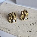 Σκουλαρίκια Κλιπ Πλακέτα με Λευκή Πέτρα - Χρυσό