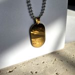 Κολιέ Πλακέτα Χρυσή με Ασημί Αλυσίδα - Image 2