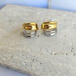 Σκουλαρίκια Κουμπωτά Double C - Δίχρωμα