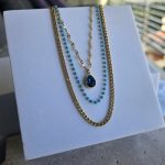 Κολιέ Τριπλή Αλυσίδα με Μπλε Λεπτομέρειες - Χρυσό - Image 2