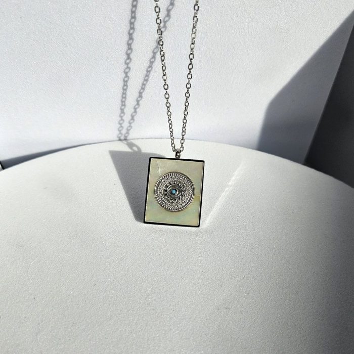 Κολιέ με Πλακέτα και Ματάκι - Ασημί - Image 3