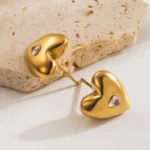 Σκουλαρίκια Kουμπωτά Pure Heart με Ενα Στρας - Χρυσό