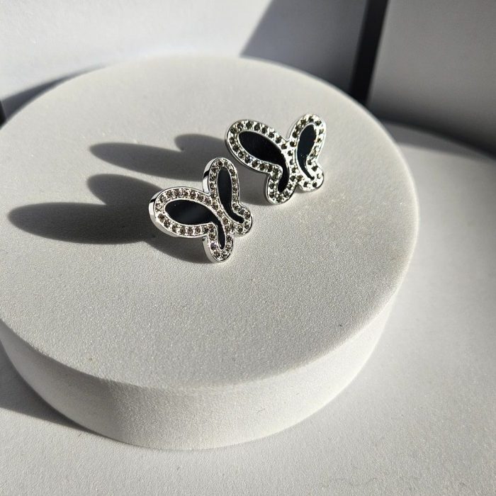 Σκουλαρίκια Κουμπωτά Πεταλούδες με Στρας - Ασημί - Image 3