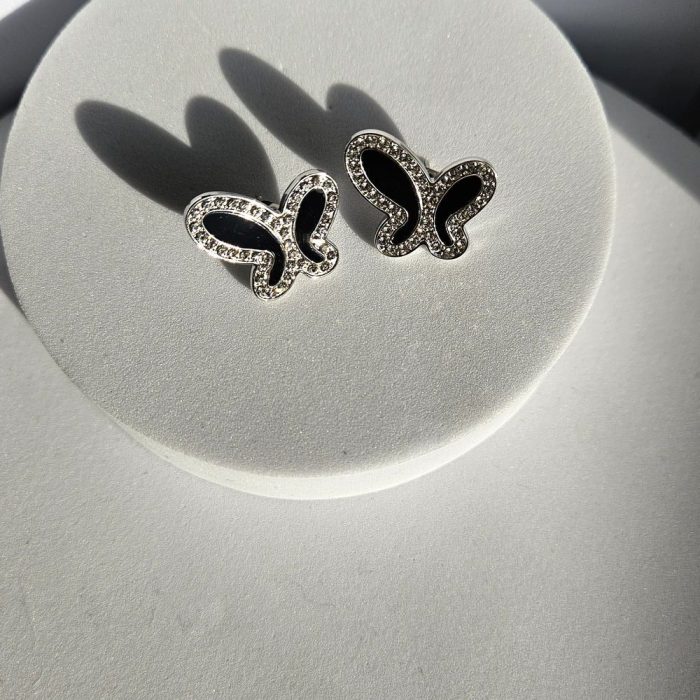 Σκουλαρίκια Κουμπωτά Πεταλούδες με Στρας - Ασημί - Image 2