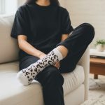 Κάλτσες Unisex Ψηλές Leopard Spots - Κρεμ