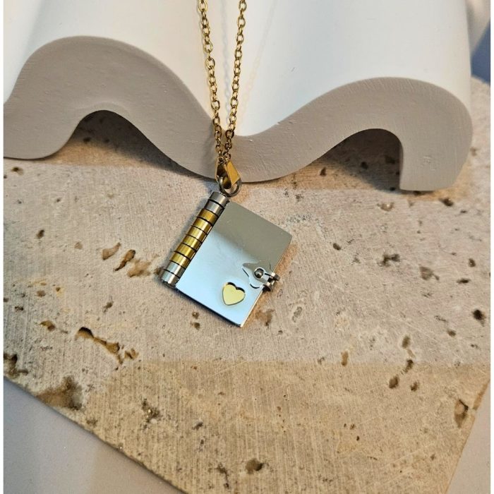 Κολιέ Λεπτή Αλυσίδα με Πλακέτα Book - Δίχρωμο - Image 2