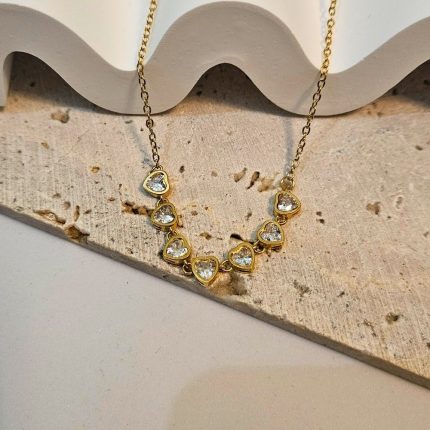 Κολιέ Λεπτή Αλυσίδα με Διαμαντάκια Καρδιές - Χρυσό