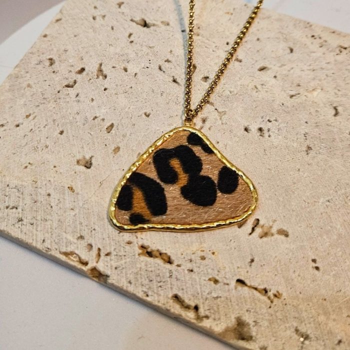 Κολιέ Λεπτή Αλυσίδα με Λεοπάρ Μενταγιόν - Χρυσό - Image 2