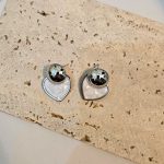 Σκουλαρίκια Κουμπωτά Heart με Λευκή Πέτρα - Ασημί