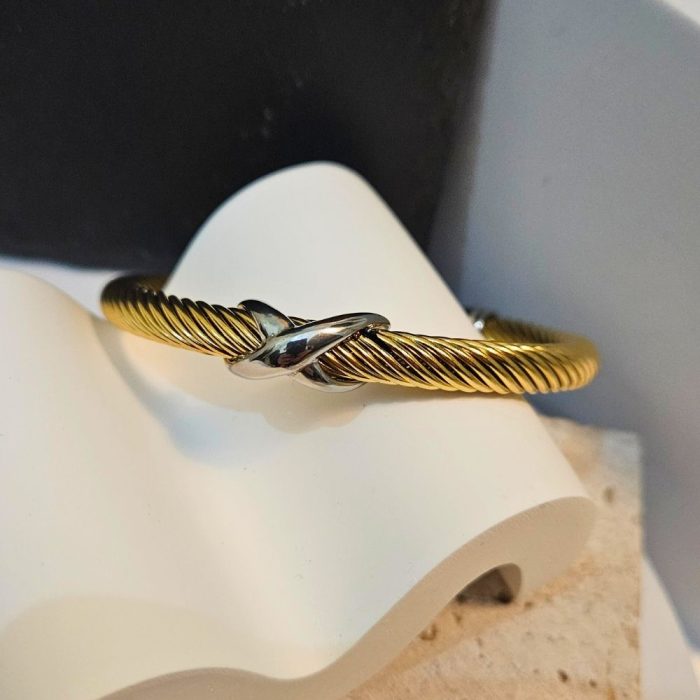 Βραχιόλι Open με Ασημί X Cross Λεπτομέρεια - Χρυσό - Image 3