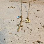 Κολιέ Γούρι 2026 Σταυρός και Ματάκι - Χρυσό