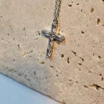 Κολιέ Σταυρός Martha με Πέτρες – Ασημί