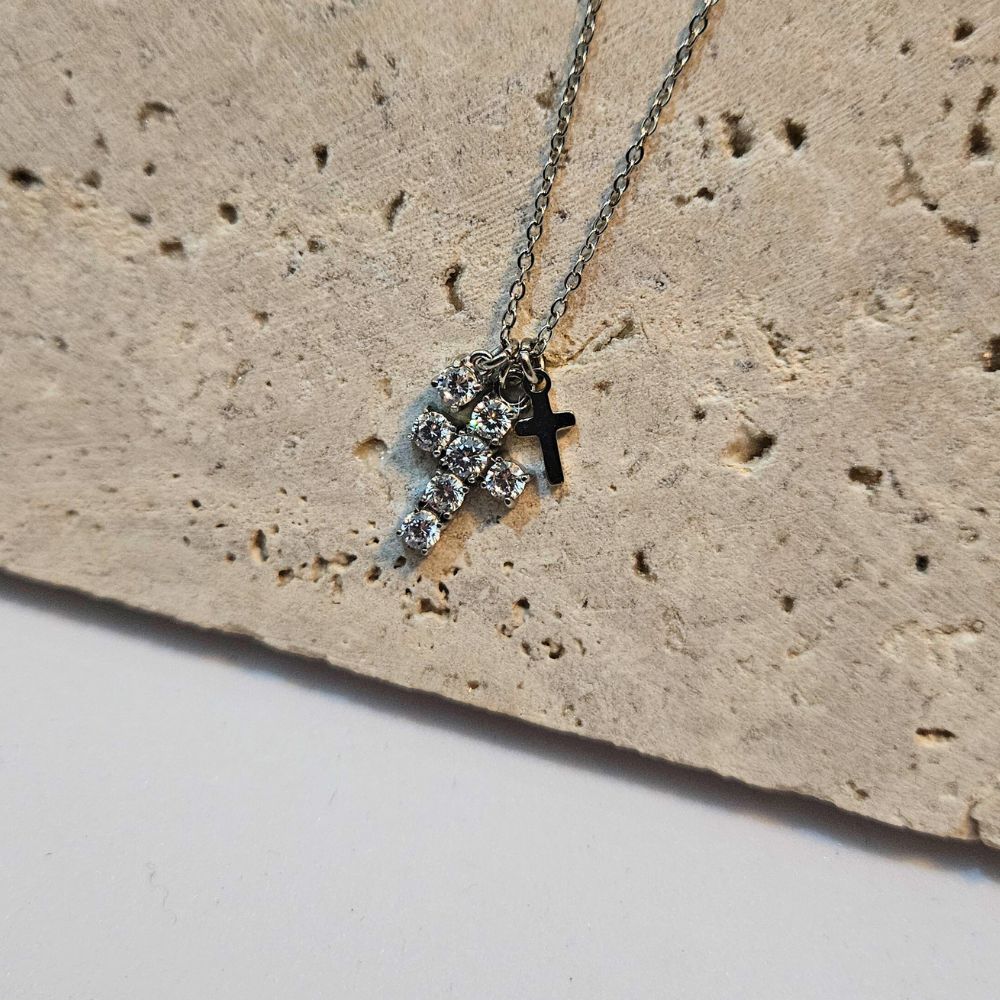 KOLIE-STAVROS-ATSALI-XRISO-ASIMI-KOSMIMA-ONLINE (22) Κολιέ με Σταυρό και Στρας - Ασημί - Image 1