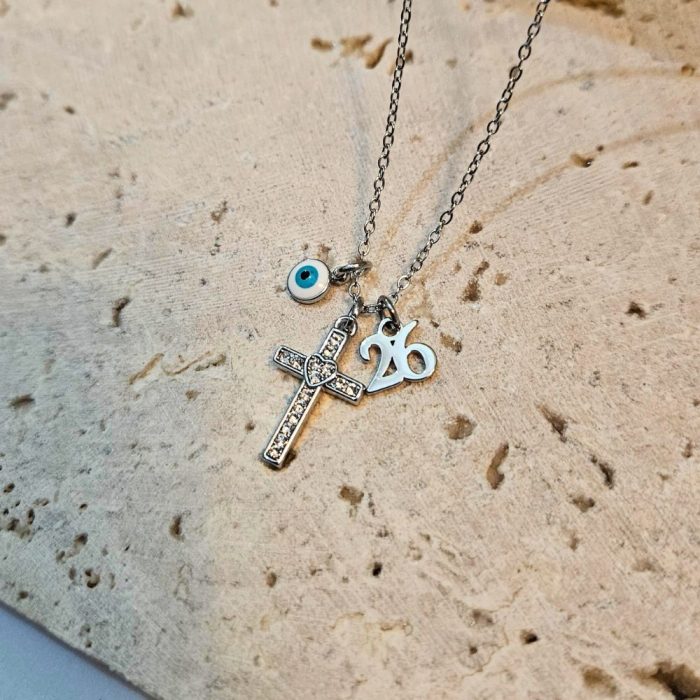 Κολιέ Γούρι 2026 Σταυρός και Ματάκι - Ασημί - Image 2