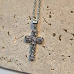 Κολιέ Σταυρός με Ζιργκόν - Ασημί