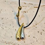 Κολιέ Drops με Κορδόνι και Κομποκρύπτη - Δίχρωμο