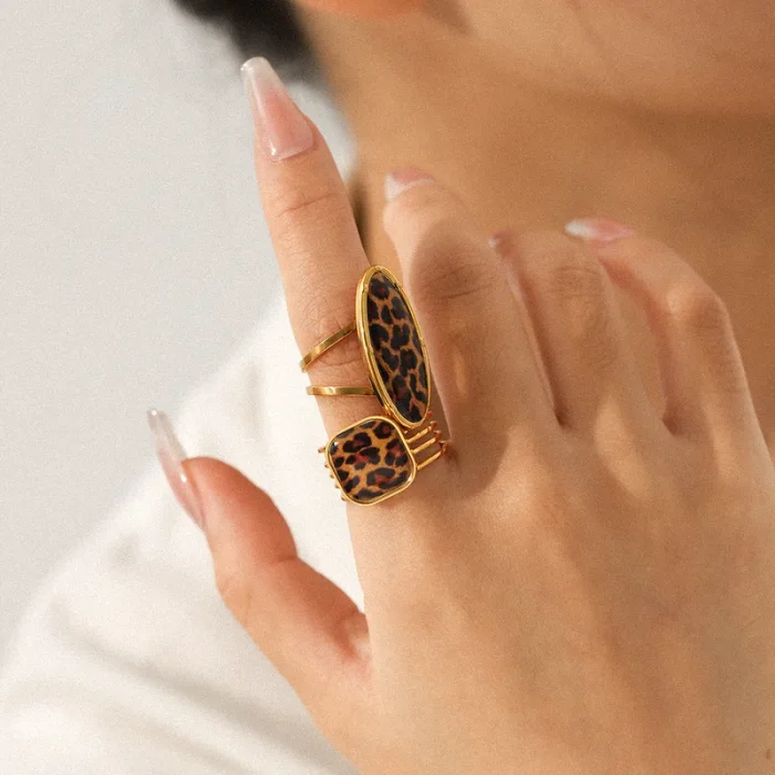Δαχτυλίδι Ρυθμιζόμενο Square με Λεοπάρ Πέτρα - Χρυσό - Image 4