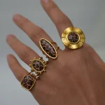 Δαχτυλίδι Ρυθμιζόμενο Δίσκος με Λεοπάρ Πέτρα - Χρυσό - Image 2