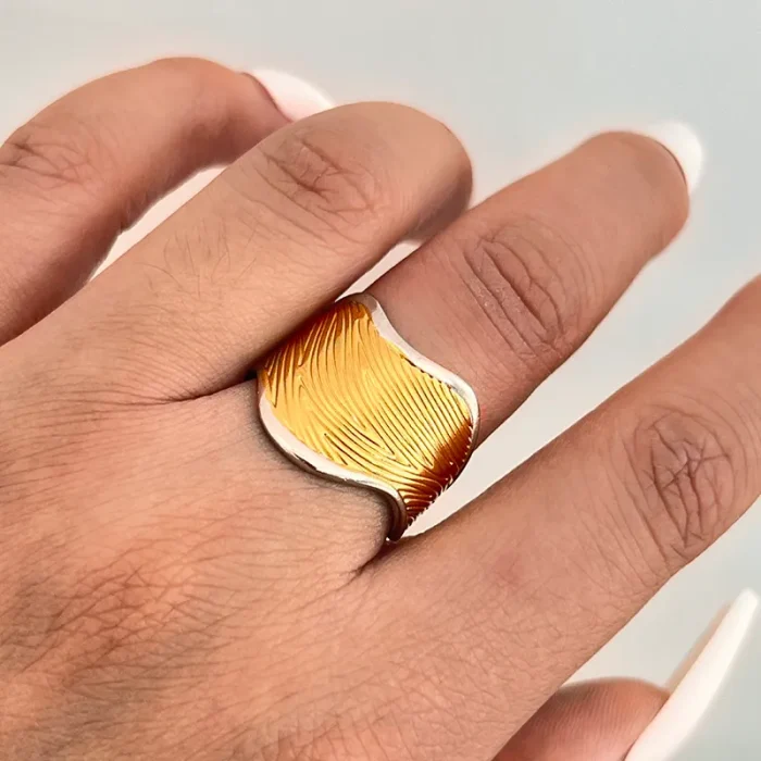 Δαχτυλίδι Ρυθμιζόμενο Hope Ανάγλυφο - Δίχρωμο - Image 4