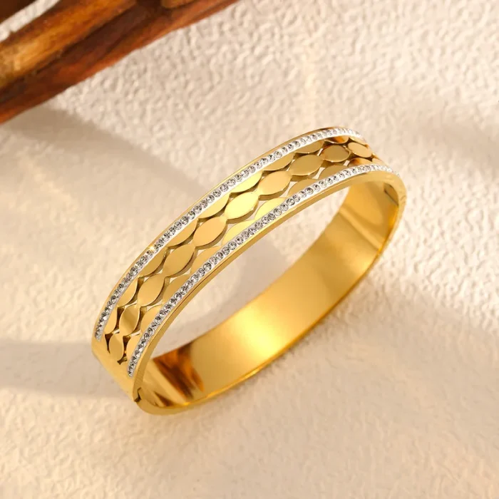 Βραχιόλι Σταθερό Amelia με Στρας - Χρυσό - Image 2