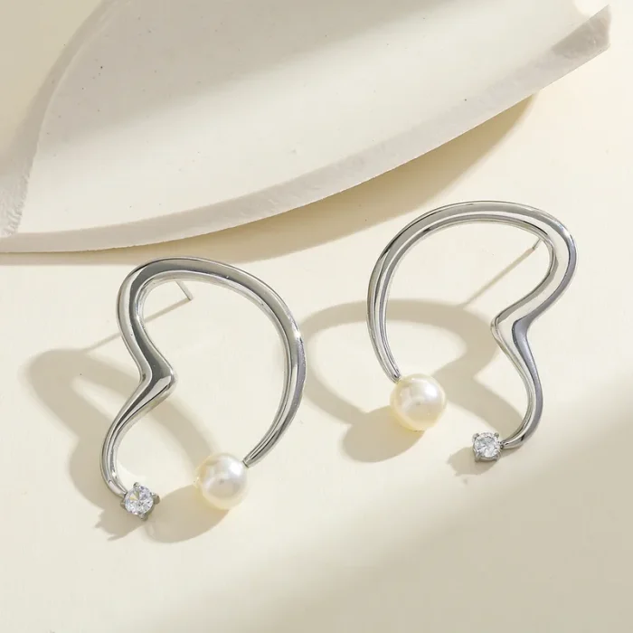 Σκουλαρίκια Κουμπωτά Sweetheart με Πέρλα – Ασημί - Image 2