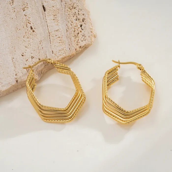 Σκουλαρίκια Συρμάτινοι Πολυγωνικοί Κρίκοι - Χρυσό - Image 3