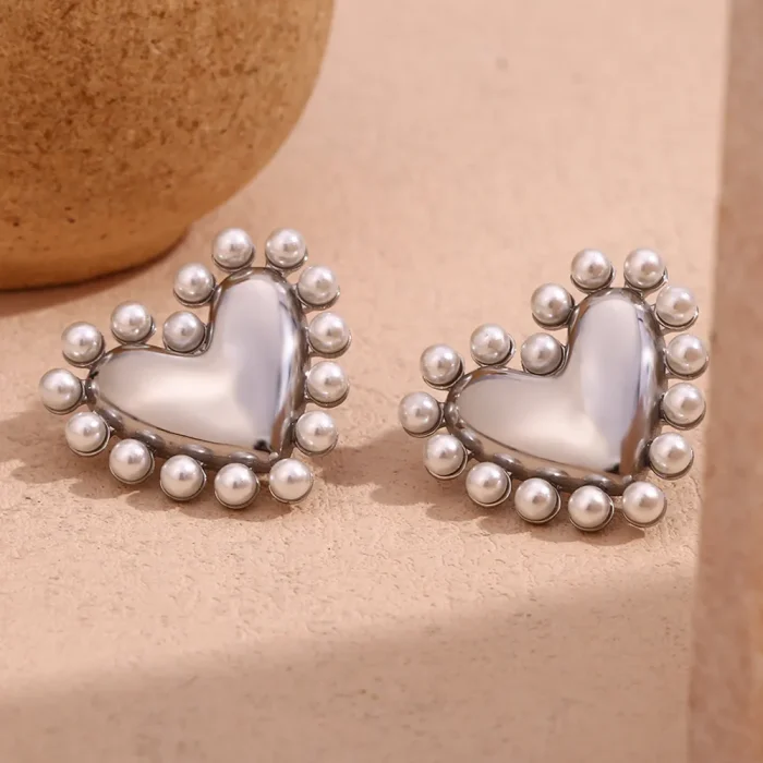 Σκουλαρίκια Κουμπωτά Pearly Heart - Ασημί - Image 4