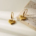 Σκουλαρίκια Κρεμαστά Puffy Hearts - Χρυσό