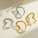 Σκουλαρίκια Κουμπωτά Wavy Pearl Heart - Χρυσό - Image 2