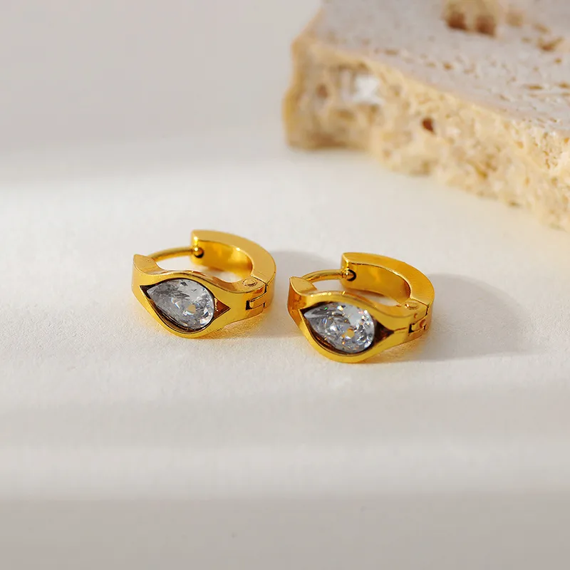 skoularikia-gunaikeia-kosmima-online-atsalina-dixrwma-xrisa-asimi (7) Σκουλαρίκια Κρικάκια με Λευκά Πετράδια - Χρυσό - Image 1