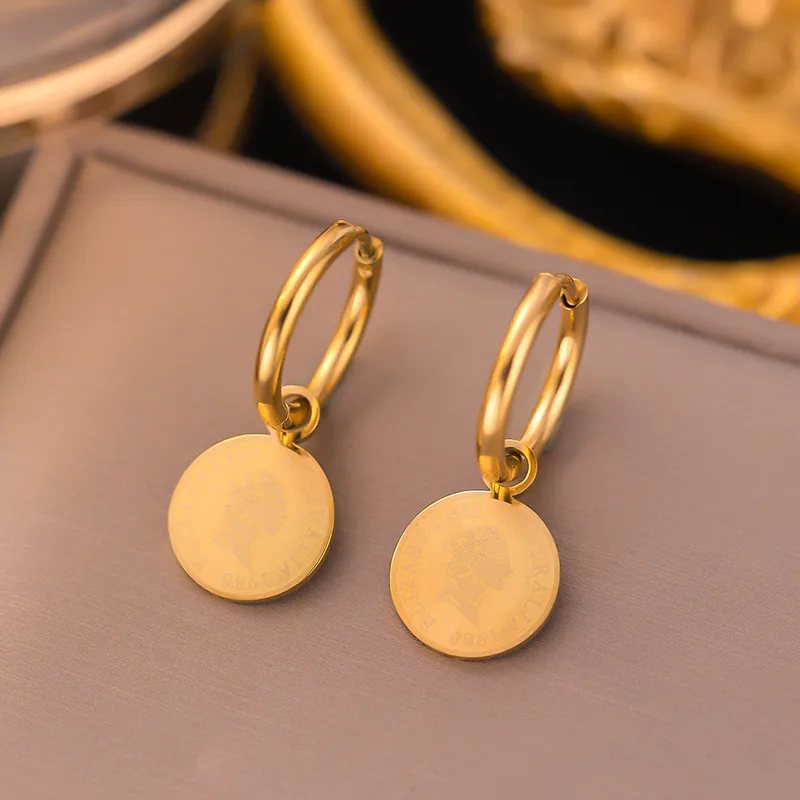 skoularikia-gunaikeia-kosmima-online-atsalina-dixrwma-xrisa-asimi (83) Σκουλαρίκια Κρικάκια Royal Φλουράκι - Χρυσό - Image 1