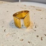 atsalino-gunaikeio-daxtulidi-xryso-ruthmizomeno-kosmima-online