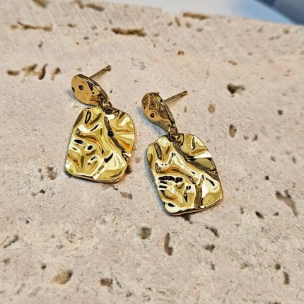 gunaikeia-skoularikia-koumpwta-atsali-xrysa-petra-kosmima-online