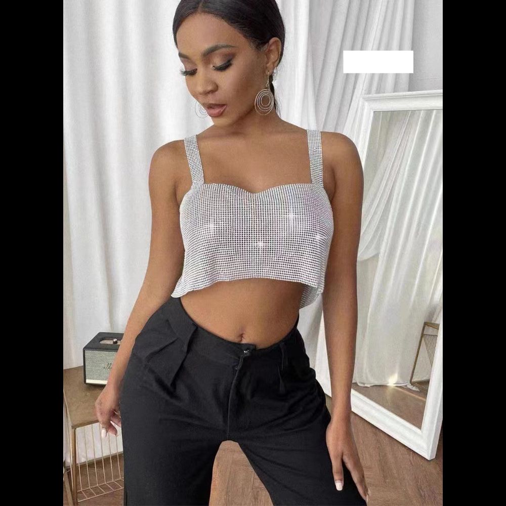 gunaikeia-eswrouxa-top-extra-kosmima-online (15) Top Με Στρας V Ριχτό με Τιράντες - Ασημί - Image 1