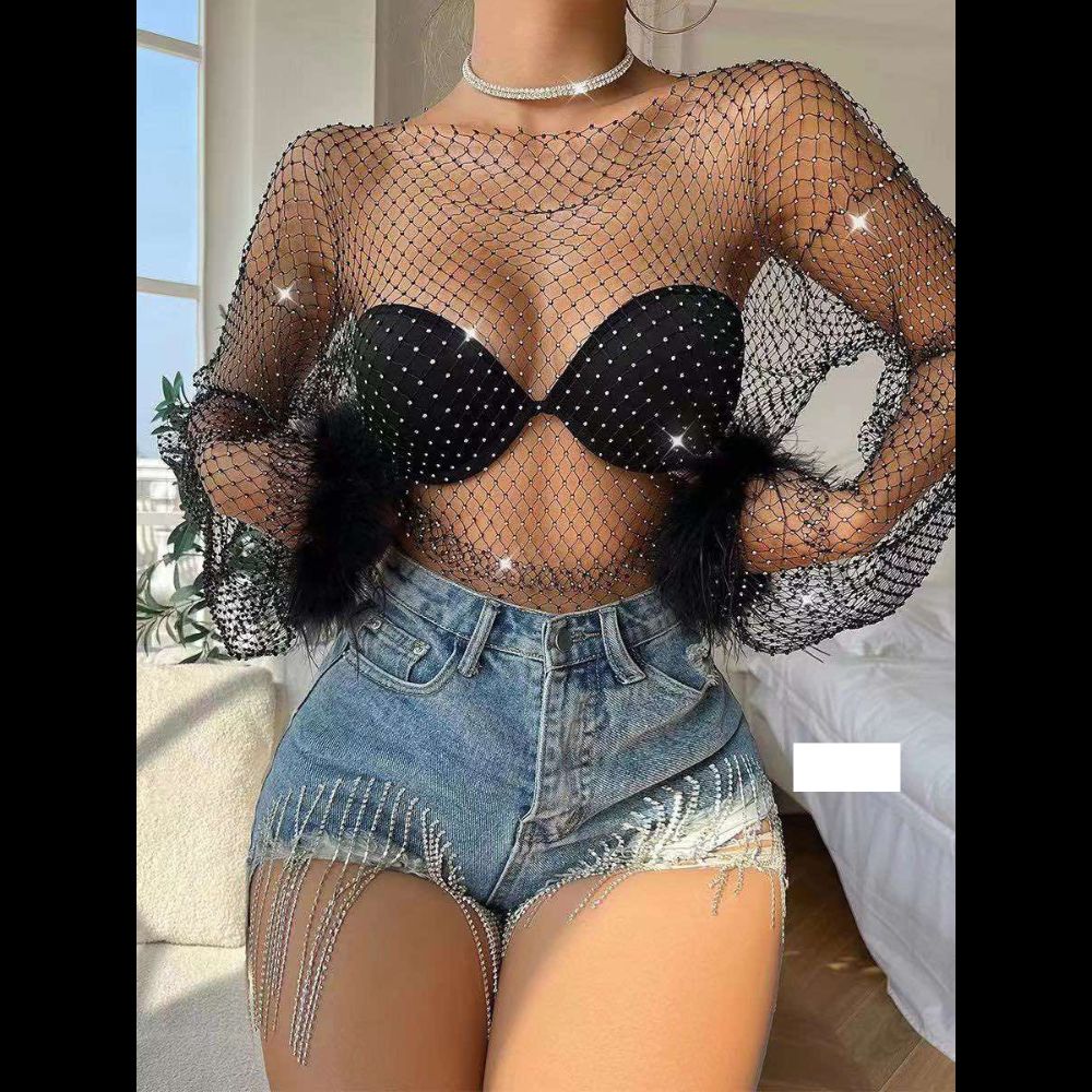 gunaikeia-eswrouxa-top-extra-kosmima-online (7) Top Με Στρας Μανίκια και Πούπουλα - Μαύρο - Image 1