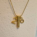 gunaikeio-kolie-gouri-2026-makru-xruso-atsali