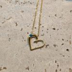 gunaikeio-kolie-atsalino-kardia-mataki-xriso-kosmima-online