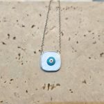 gunaikeio-kolie-atsalino-mataki-asimi-kosmima-online