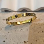 vraxioli-stathero-xriso-atsali-kosmima-online