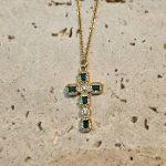 gunaikeio-atsalino-kolie-xriso-stavros-kosmima-online