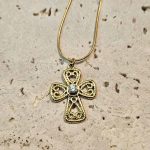 gunaikeio-atsalino-kolie-xriso-stavros-kosmima-online