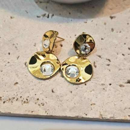 gunaikeia-skoularikia-atsali-xrisa-kosmima-online