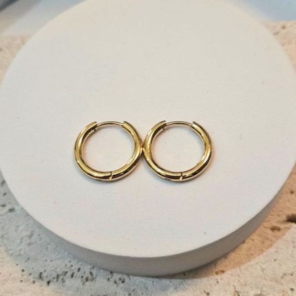 gunaikeia-skoularikia-atsali-xrisa-kosmima-online